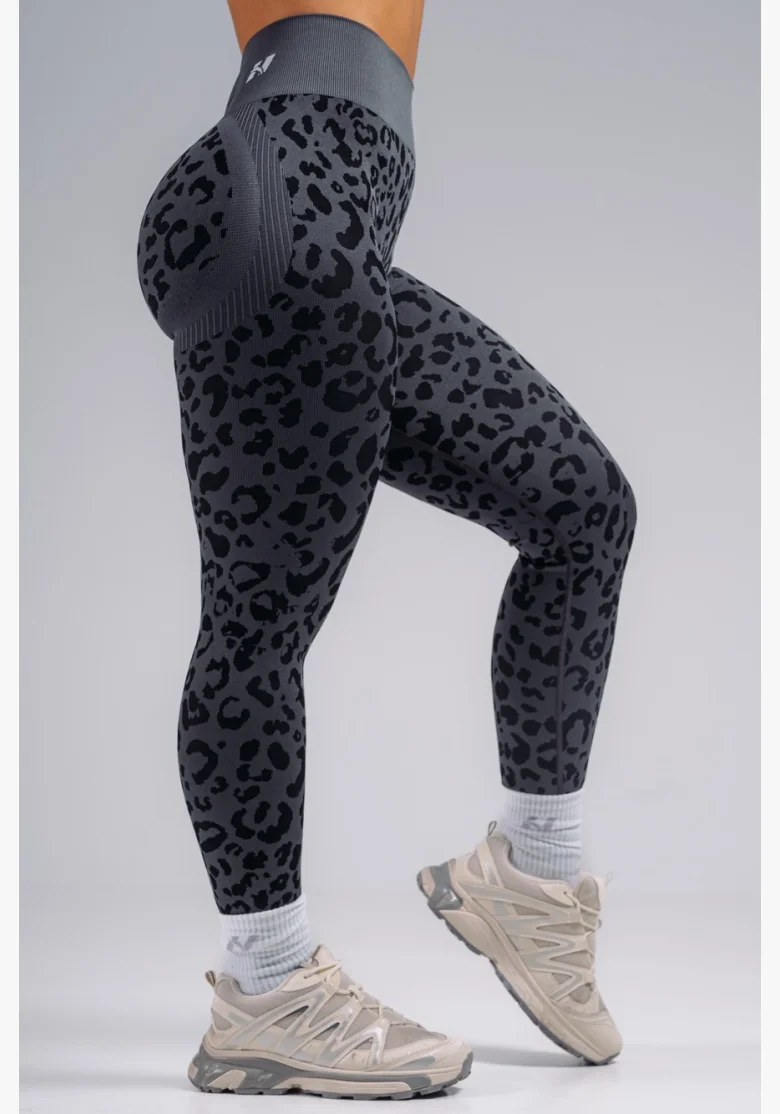 NEBBIA Leggings push-up compressivi con motivo leopardato PRIMAL nere