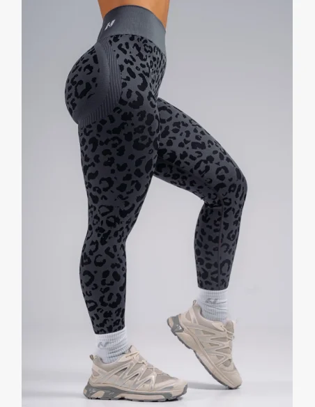 NEBBIA Leggings push-up compressivi con motivo leopardato PRIMAL nere