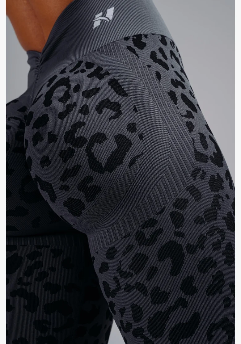 NEBBIA Leggings push-up compressivi con motivo leopardato PRIMAL nere