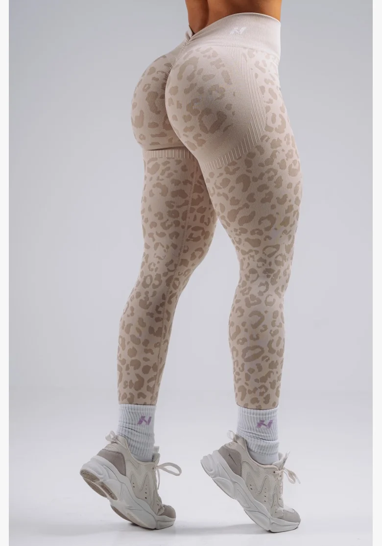 NEBBIA Leggings push-up compressivi con motivo leopardato PRIMAL crema