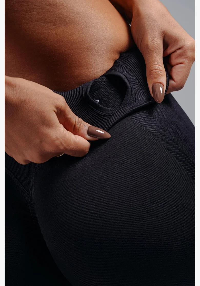 NEBBIA leggings a vita alta extra push-up PRIMAL nere
