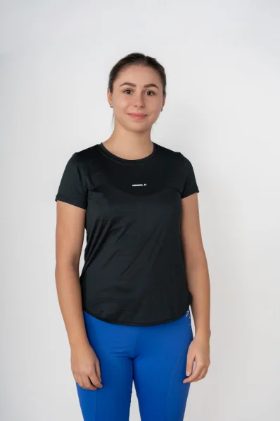 NEBBIA • FIT Activewear t-shirt “Airy” con logo riflettente • NEBBIAshop.cz