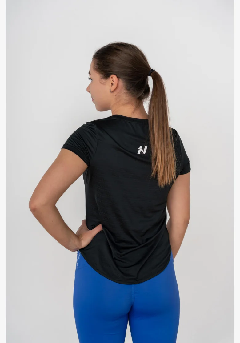 NEBBIA • FIT Activewear t-shirt “Airy” con logo riflettente • NEBBIAshop.cz
