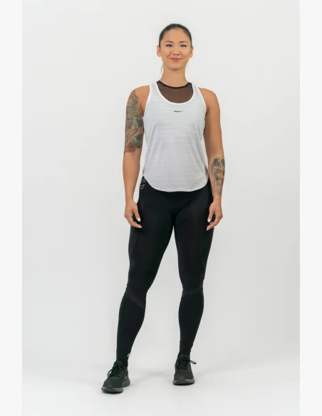 NEBBIA • FIT Activewear top “Airy” con logo riflettente • NEBBIAshop.cz