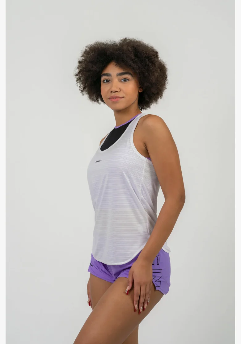 NEBBIA • FIT Activewear top “Airy” con logo riflettente • NEBBIAshop.cz