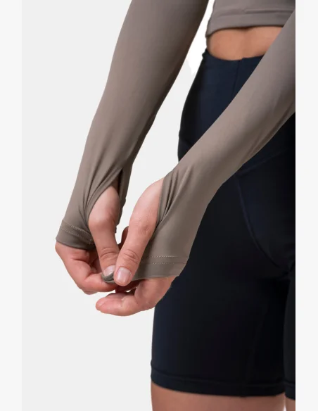 NEBBIA • Sporty HERO top corto con maniche lunghe • NEBBIAshop.cz