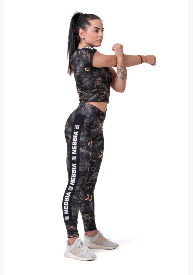 NEBBIA • Crop Top Active Nero • NEBBIAshop.it