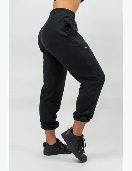 NEBBIA • Pantaloni sportivi larghi GYM TIME neri • Nebshop.cz