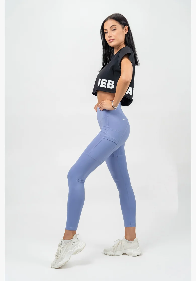 NEBBIA • Maglietta crop top POWERHOUSE nera • Nebshop.cz
