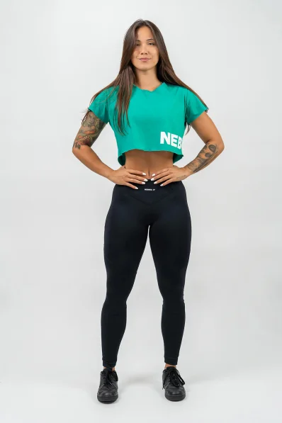 NEBBIA • Crop top T-shirt POWERHOUSE verde • Nebshop.cz 2