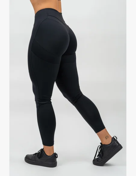 NEBBIA • Leggings modellanti con vita alta GLUTE PUMP nera • Nebshop.cz