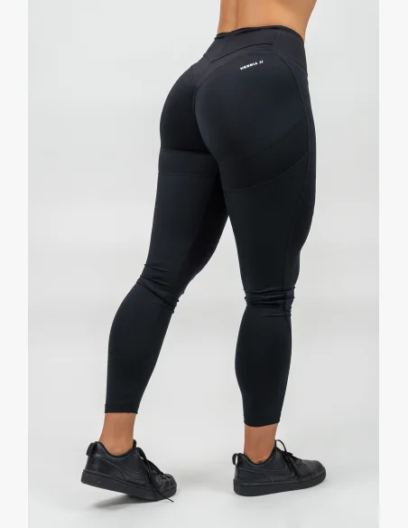 NEBBIA • Leggings modellanti con vita alta GLUTE PUMP nera • Nebshop.cz