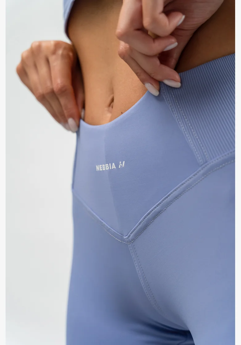 NEBBIA • Leggings modellanti con vita alta GLUTE PUMP viola • Nebshop.cz