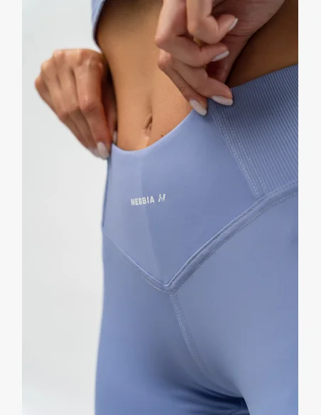 NEBBIA • Leggings modellanti con vita alta GLUTE PUMP viola • Nebshop.cz