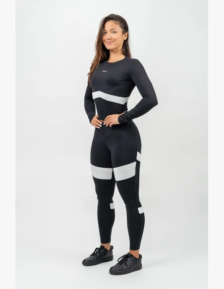 NEBBIA • Top nero con maniche lunghe TRUE HERO • Nebshop.cz