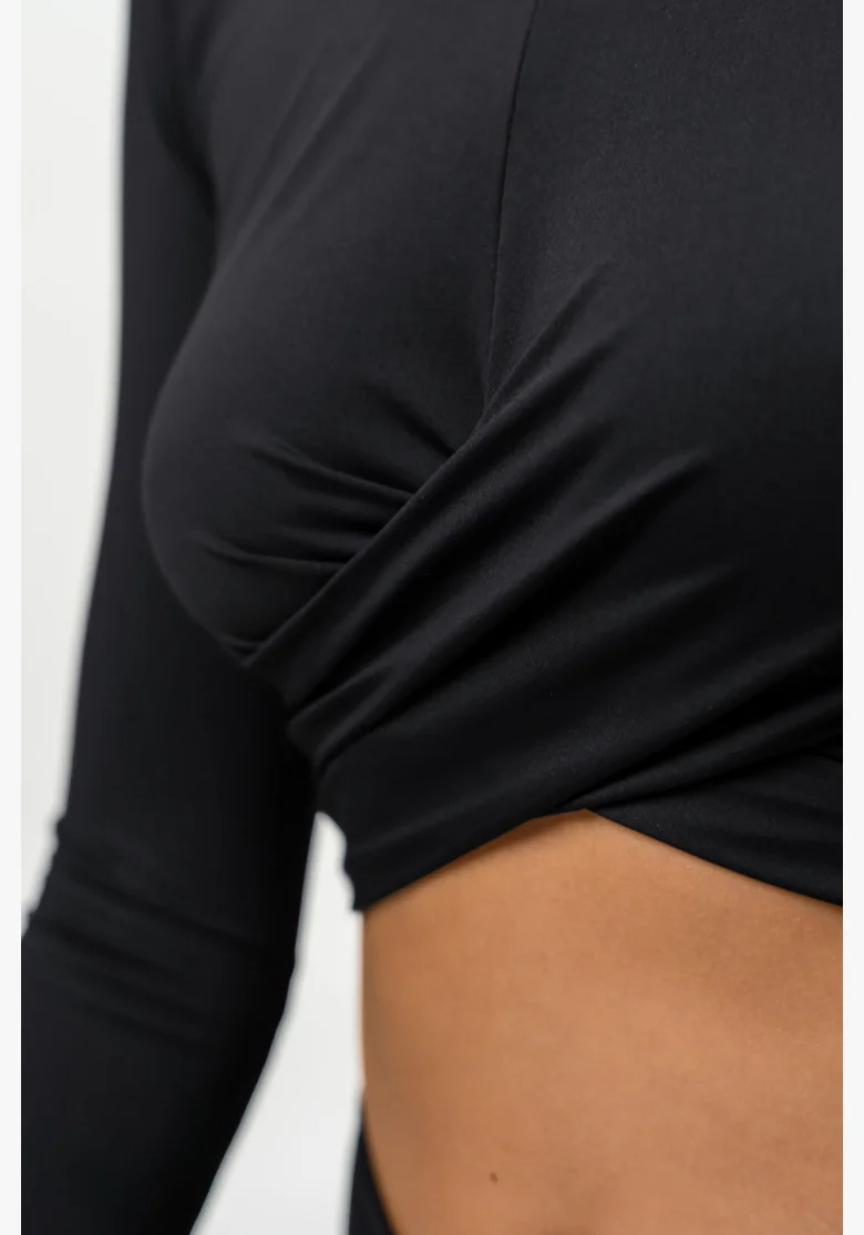 NEBBIA • Crop top con maniche lunghe ELEVATED nera • NebShop.cz