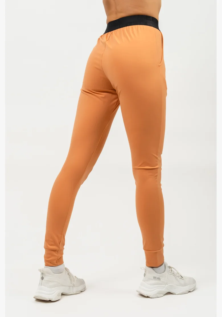 NEBBIA • Leggings slim fit con tasche GYM SPIRIT arancione • Nebshop.it
