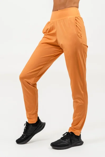 NEBBIA • Leggings slim fit con tasche SLEEK arancione • Nebshop.cz