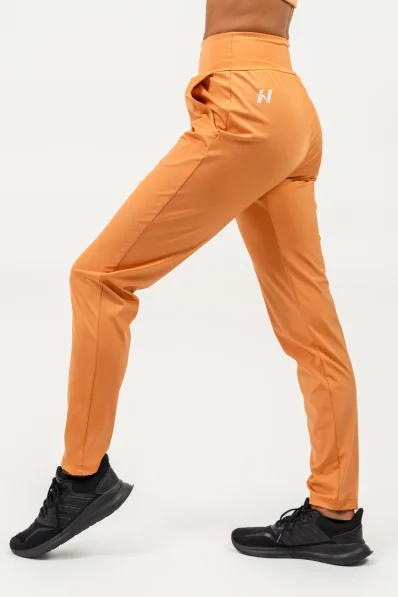 NEBBIA • Leggings slim fit con tasche SLEEK arancione • Nebshop.cz 2