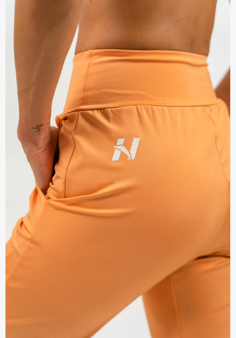 NEBBIA • Leggings slim fit con tasche SLEEK arancione • Nebshop.cz