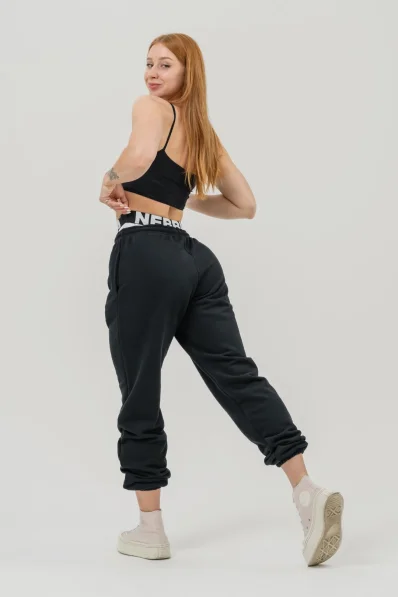 NEBBIA • Pantaloni sportivi MUSCLE MOMMY neri • Nebshop.cz 2