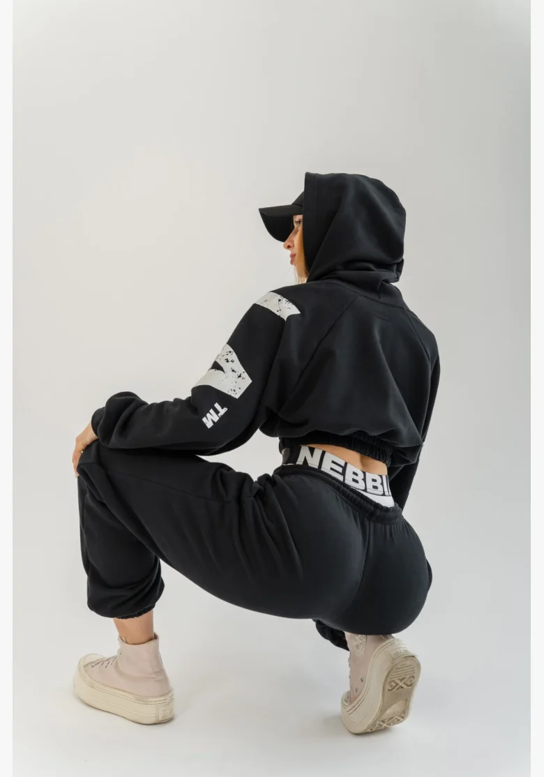 NEBBIA • Pantaloni sportivi MUSCLE MOMMY neri • Nebshop.cz