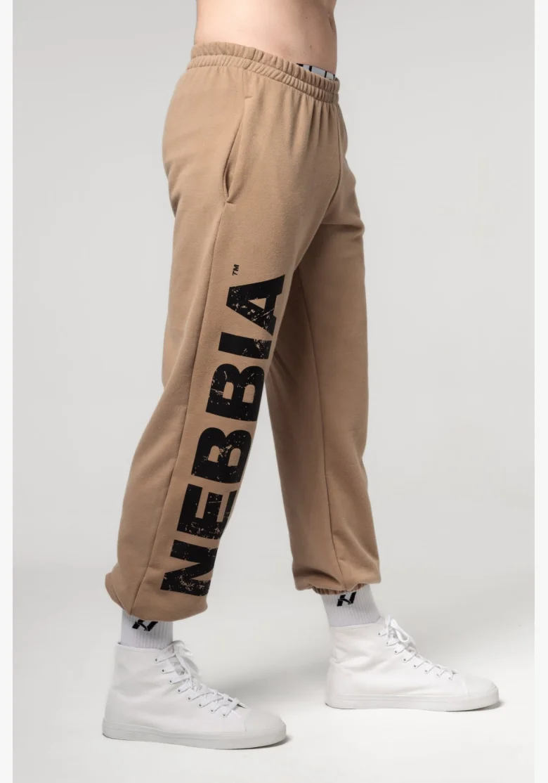 NEBBIA • NEBBIA Pantofole baggy con tasche GYM BRO marroni • Nebshop.it