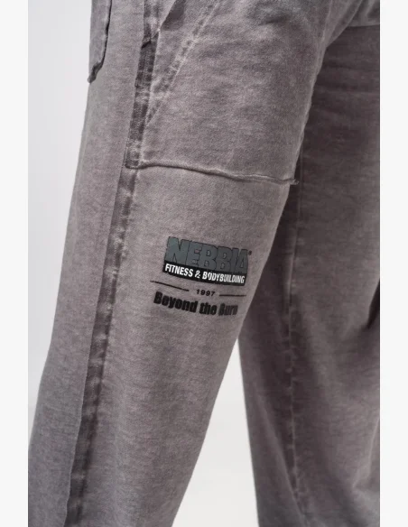 NEBBIA • NEBBIA Pantaloni felpati con tasche NO SHORTCUTS grigi • Nebshop.cz