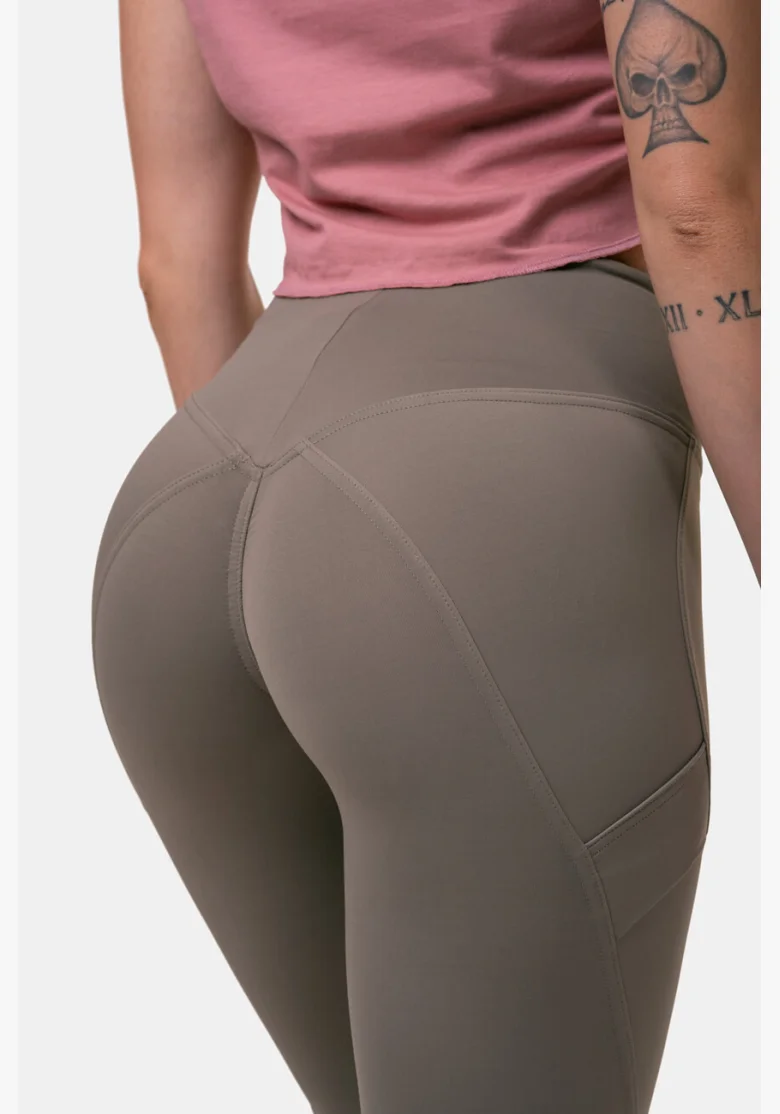 NEBBIA • Leggings Fit & Smart con vita alta • NEBBIAshop.cz