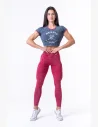 Allena in leggings a vita alta, ispirati alle migliori icone del fitness del mondo, che portano il prestigioso marchio Olympia!
