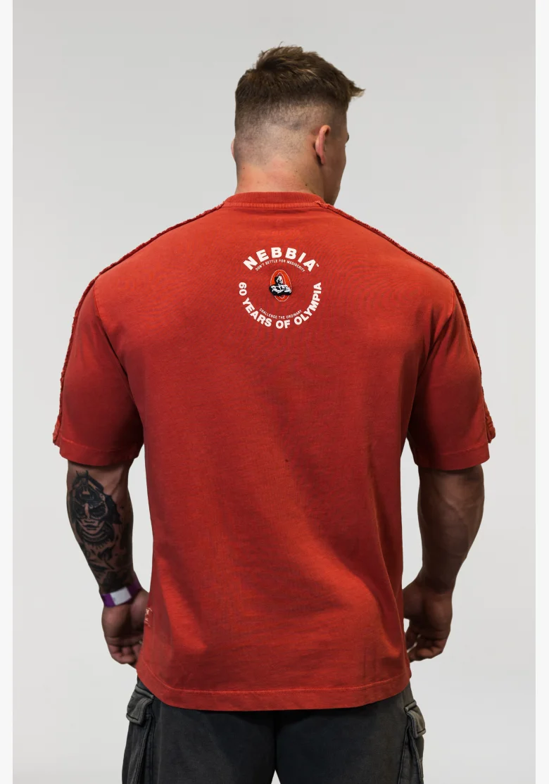 NEBBIA • NEBBIA T-shirt oversize lavato GOLDEN AGE rossa • Nebshop.cz