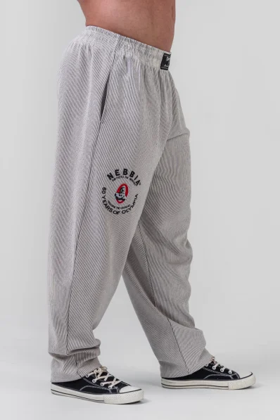 NEBBIA • NEBBIA Pantaloni oversized SIGNATURE neri • Nebshop.cz