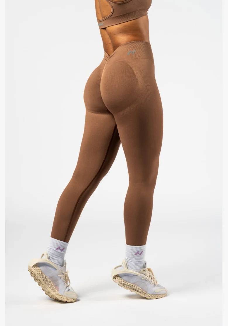 NEBBIA • NEBBIA Leggings seamless con vita alta MAXIMUM PUSH-UP marroni • Nebshop.it