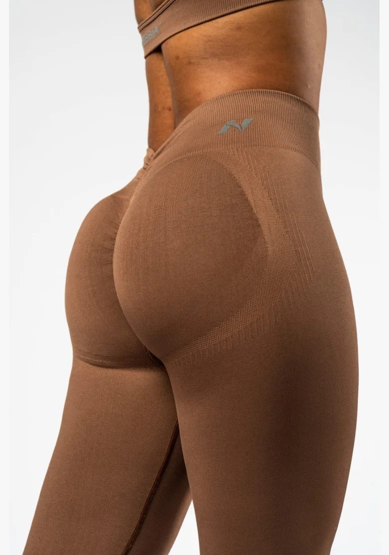 NEBBIA • NEBBIA Leggings seamless con vita alta MAXIMUM PUSH-UP marroni • Nebshop.it