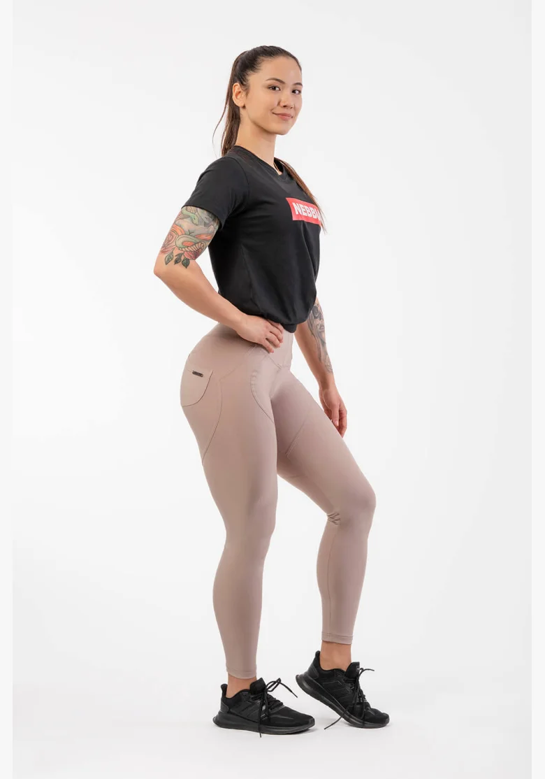NEBBIA • Leggings a vita alta effetto lifting Bubble Butt • NEBBIAshop.it