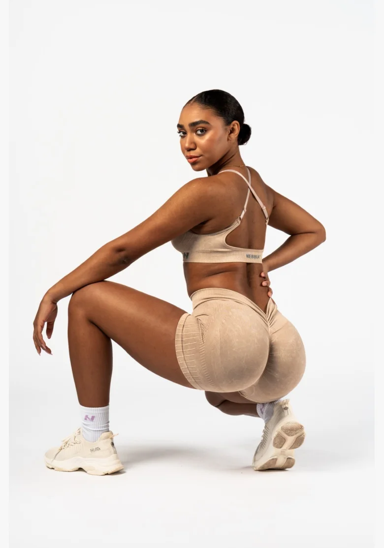 NEBBIA • NEBBIA Pantaloni push-up senza cuciture con vita alta TOTALLY SEAMLESS crema • Nebshop.it