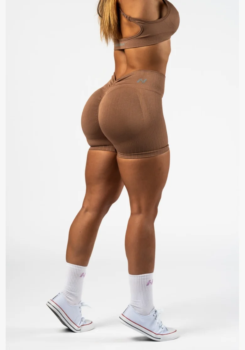 NEBBIA • NEBBIA Pantaloni corti push-up senza cuciture con vita alta TOTALLY SEAMLESS marroni • Nebshop.it