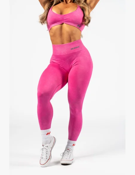NEBBIA • NEBBIA Reggiseno sportivo con supporto medio TOTALLY SEAMLESS rosa • Nebshop.cz
