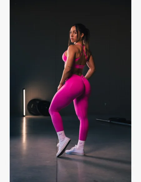NEBBIA • NEBBIA Reggiseno sportivo con supporto medio TOTALLY SEAMLESS rosa • Nebshop.cz
