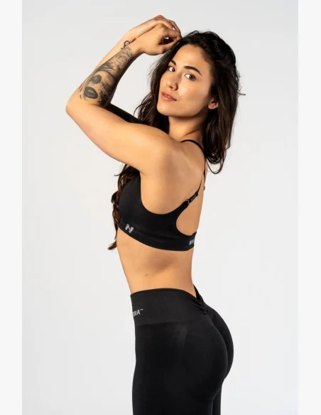 NEBBIA • NEBBIA Reggiseno sportivo con supporto medio TOTALLY SEAMLESS nero • Nebshop.cz