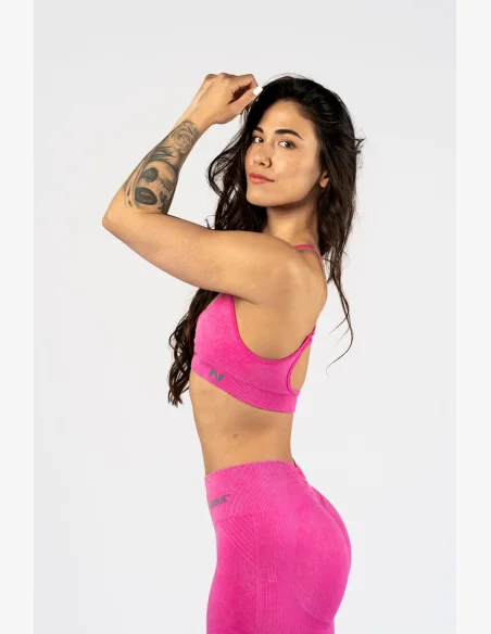 NEBBIA • NEBBIA Reggiseno sportivo con supporto medio TOTALLY SEAMLESS rosa • Nebshop.cz