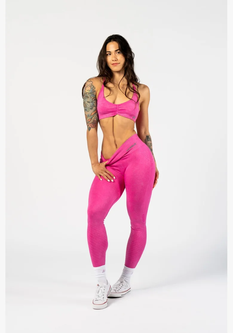NEBBIA • NEBBIA Reggiseno sportivo con supporto medio TOTALLY SEAMLESS rosa • Nebshop.cz