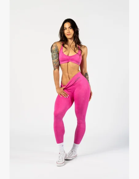 NEBBIA • NEBBIA Reggiseno sportivo con supporto medio TOTALLY SEAMLESS rosa • Nebshop.cz