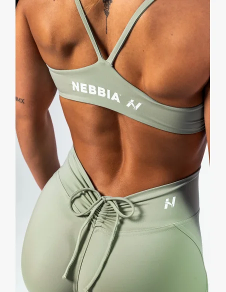NEBBIA • NEBBIA Reggiseno sportivo con supporto medio TWIST-KNOT verde chiaro • Nebshop.cz