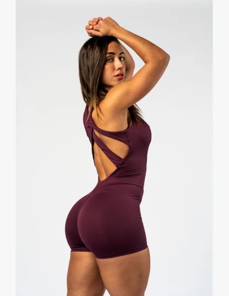 NEBBIA • NEBBIA Body modellante fitness STRONG BEAUTY bordeaux • Nebshop.it