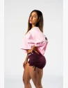 T-shirt che lascia respirare il tuo corpo e lo stile parla per te.