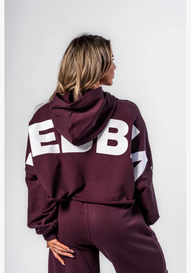 NEBBIA • NEBBIA Felpa oversize con cappuccio OWN YOUR POWER bordeaux • Nebshop.cz