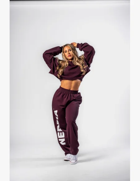 NEBBIA • NEBBIA Felpa oversize con cappuccio OWN YOUR POWER bordeaux • Nebshop.cz