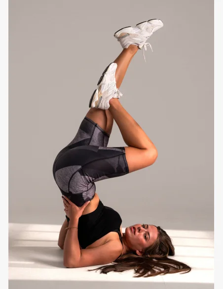 KFIT • KFIT Pantaloni corti Coal con tasche • NebShop