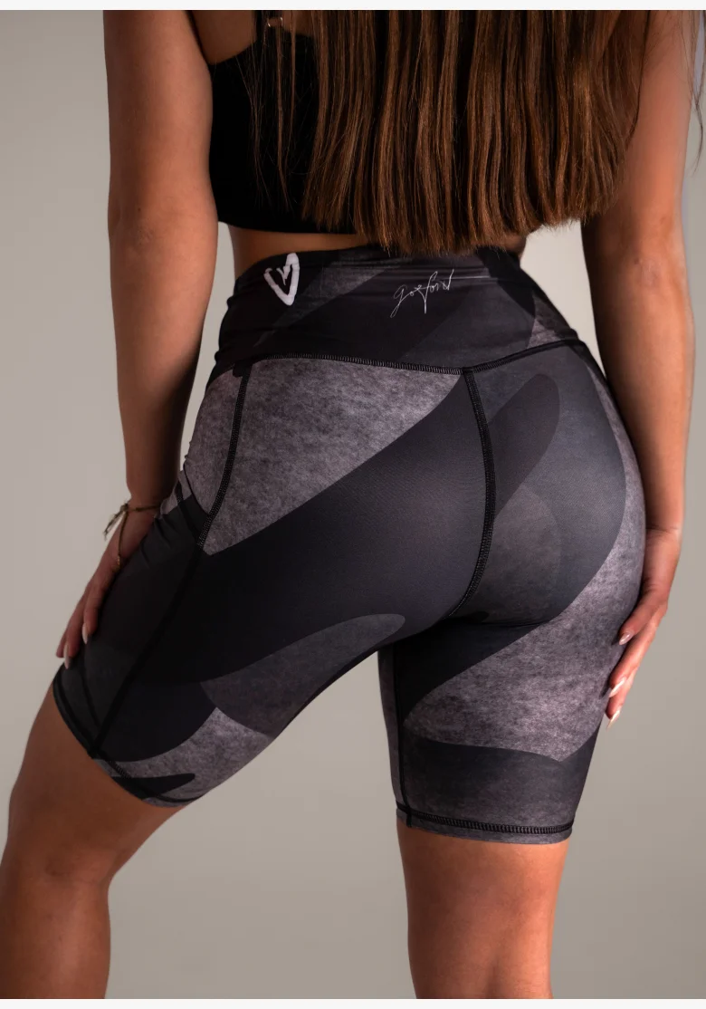 KFIT • KFIT Pantaloni corti Coal con tasche • NebShop